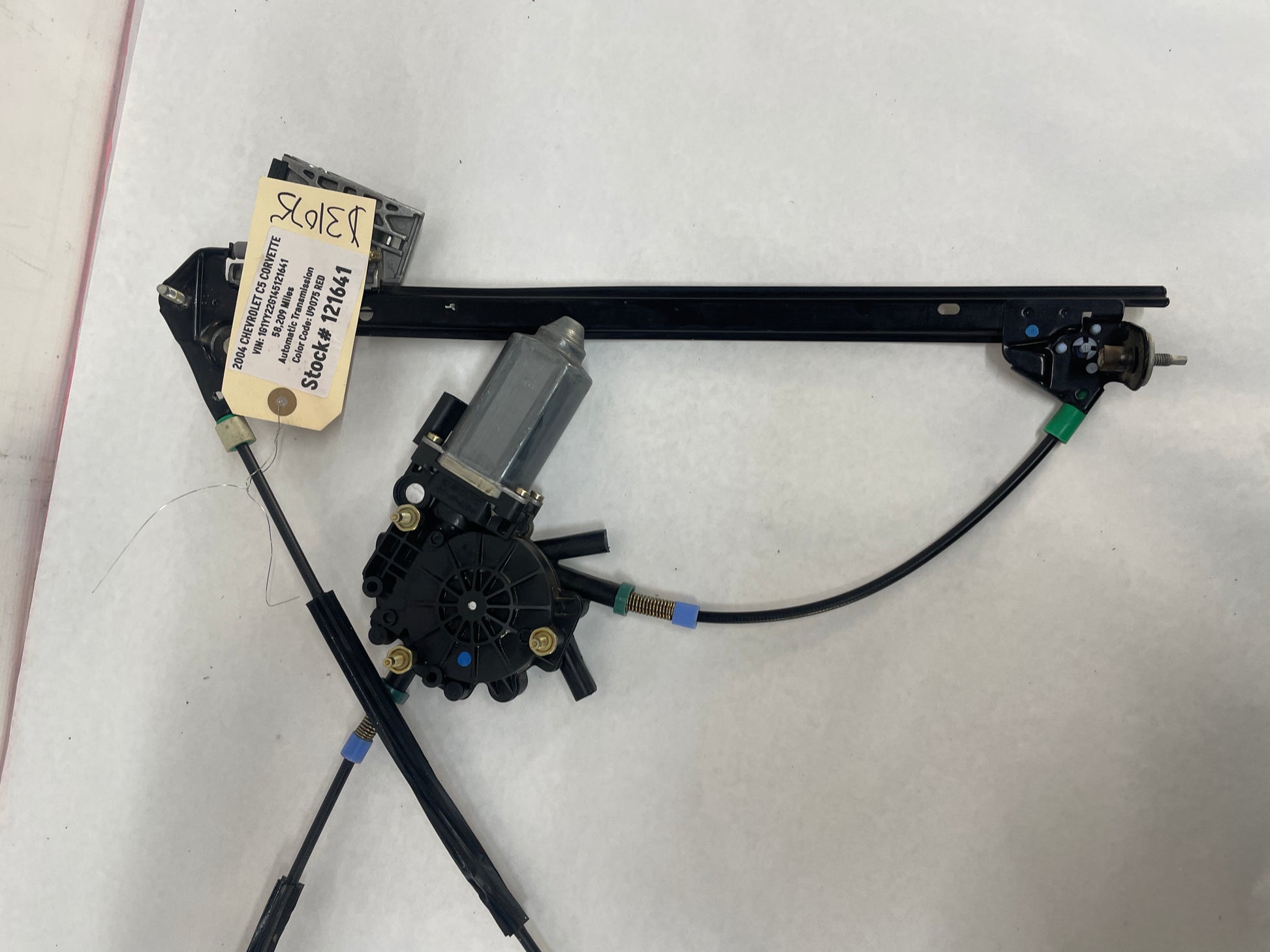 2004 Chevy C5 Corvette LH Driver Front Window Regulator w/ Motor OEM - Day's Parts Yard