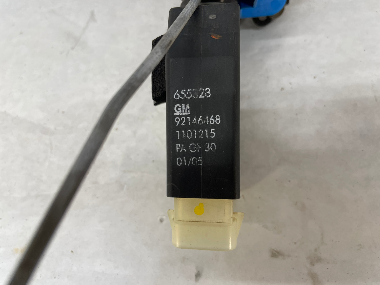 2005 Pontiac GTO LH Driver Door Lock Actuator Assembly OEM