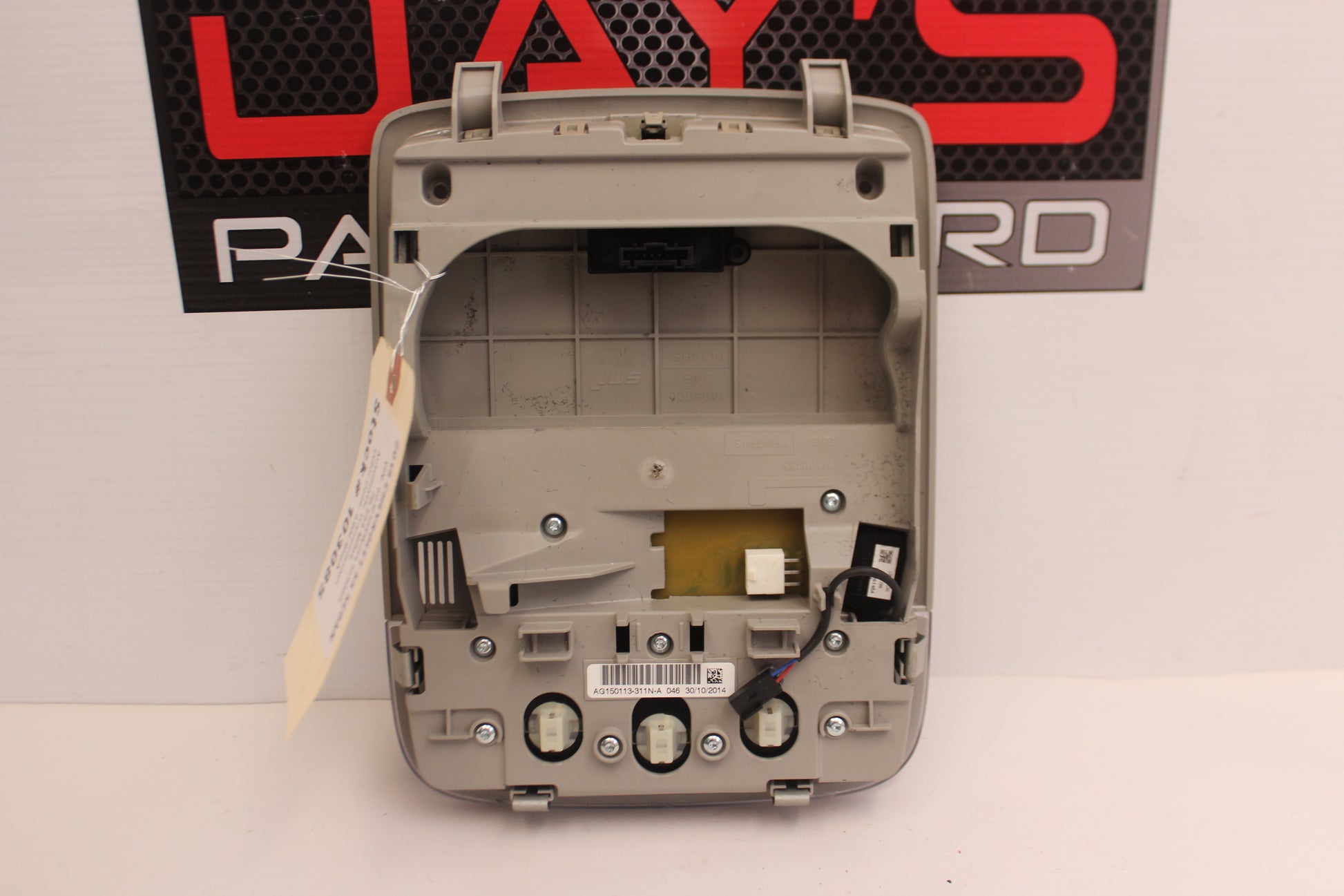 2015 Chevy SS Sedan Over Head Console Dome Light OEM - Day's Parts Yard