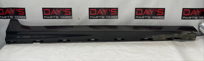 2009 Pontiac G8 Base  RH Passenger Rocker Molding Side Skirt Panel OEM - Day's Parts Yard