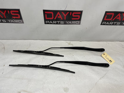 2012 Chevy Camaro ZL1 RH & LH Windshield Wiper Arms OEM - Day's Parts Yard