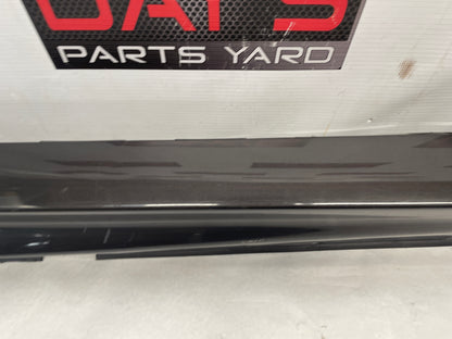 2009 Pontiac G8 Base  RH Passenger Rocker Molding Side Skirt Panel OEM - Day's Parts Yard
