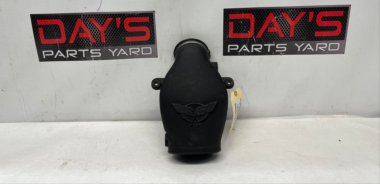 2001 Chevy C5 Corvette Air Cleaner Intake Bridge Duct OEM - Day's Parts Yard