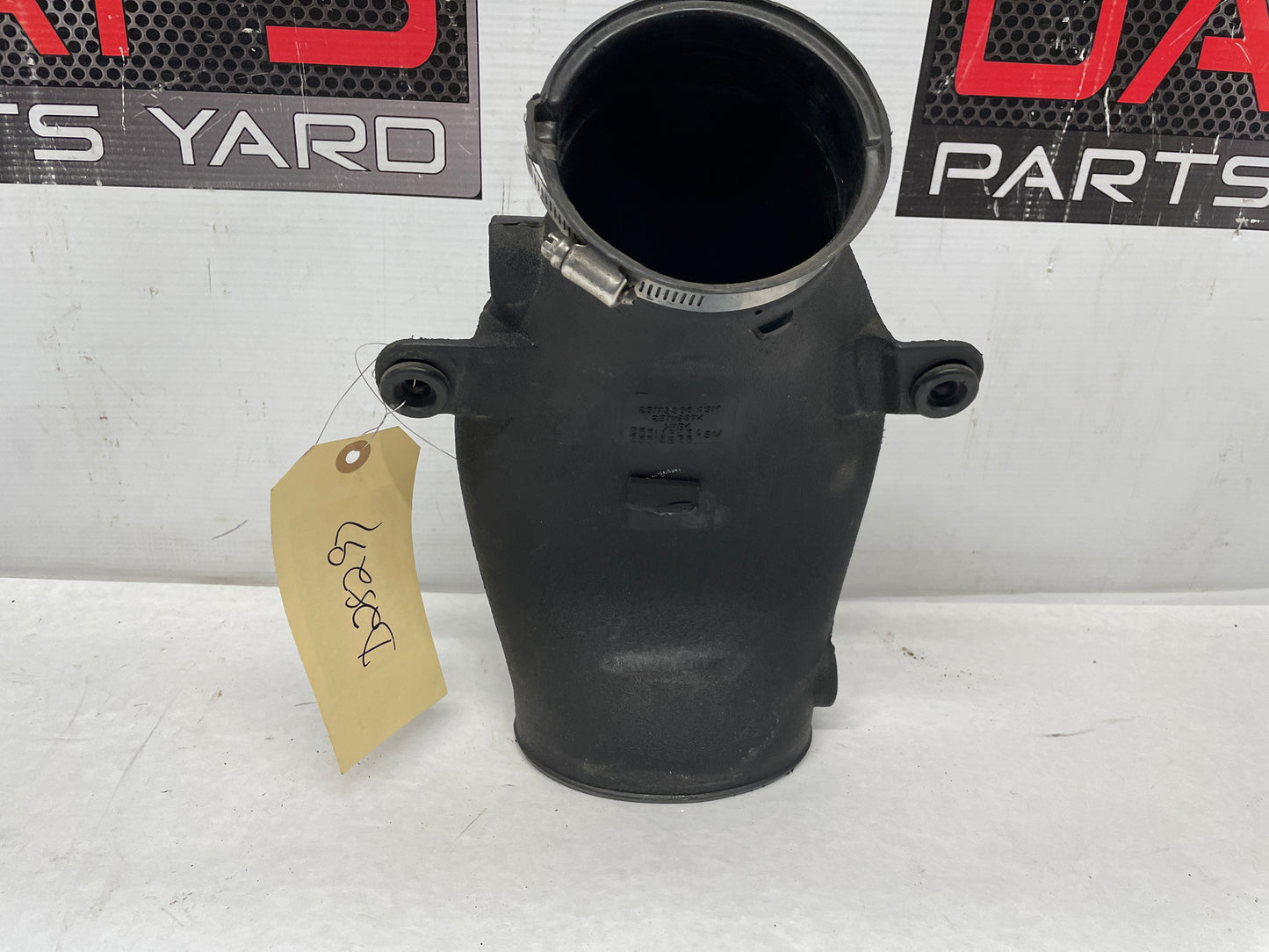 2001 Chevy C5 Corvette Air Cleaner Intake Bridge Duct OEM - Day's Parts Yard