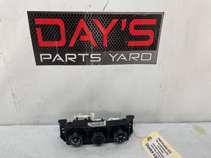 2005 Pontiac GTO HVAC Dash Climate Control Unit Panel Switch Button OEM