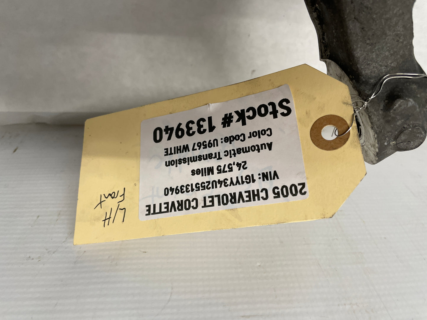 2005 Chevy C6 Corvette LH Driver Front Suspension Spindle Knuckle Hub OEM - Day's Parts Yard