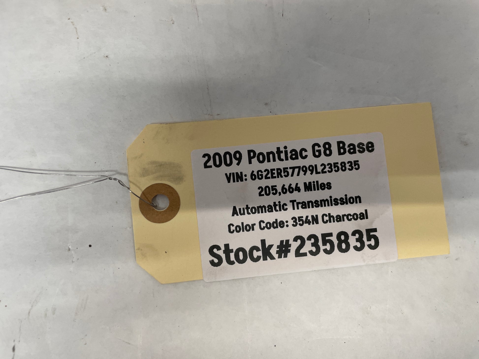2009 Pontiac G8 Base LH Driver Front Door Sill Kick Panel / Scuff Plate OEM - Day's Parts Yard
