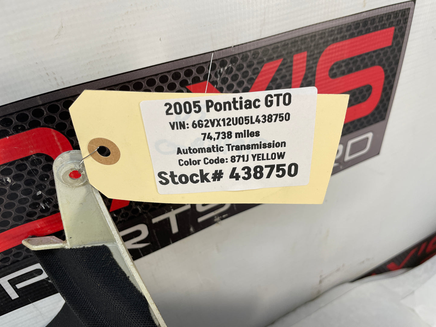 2005 Pontiac GTO LH Driver Rear Interior Quarter C Pillar Seat Belt Cover Trim Panel OEM