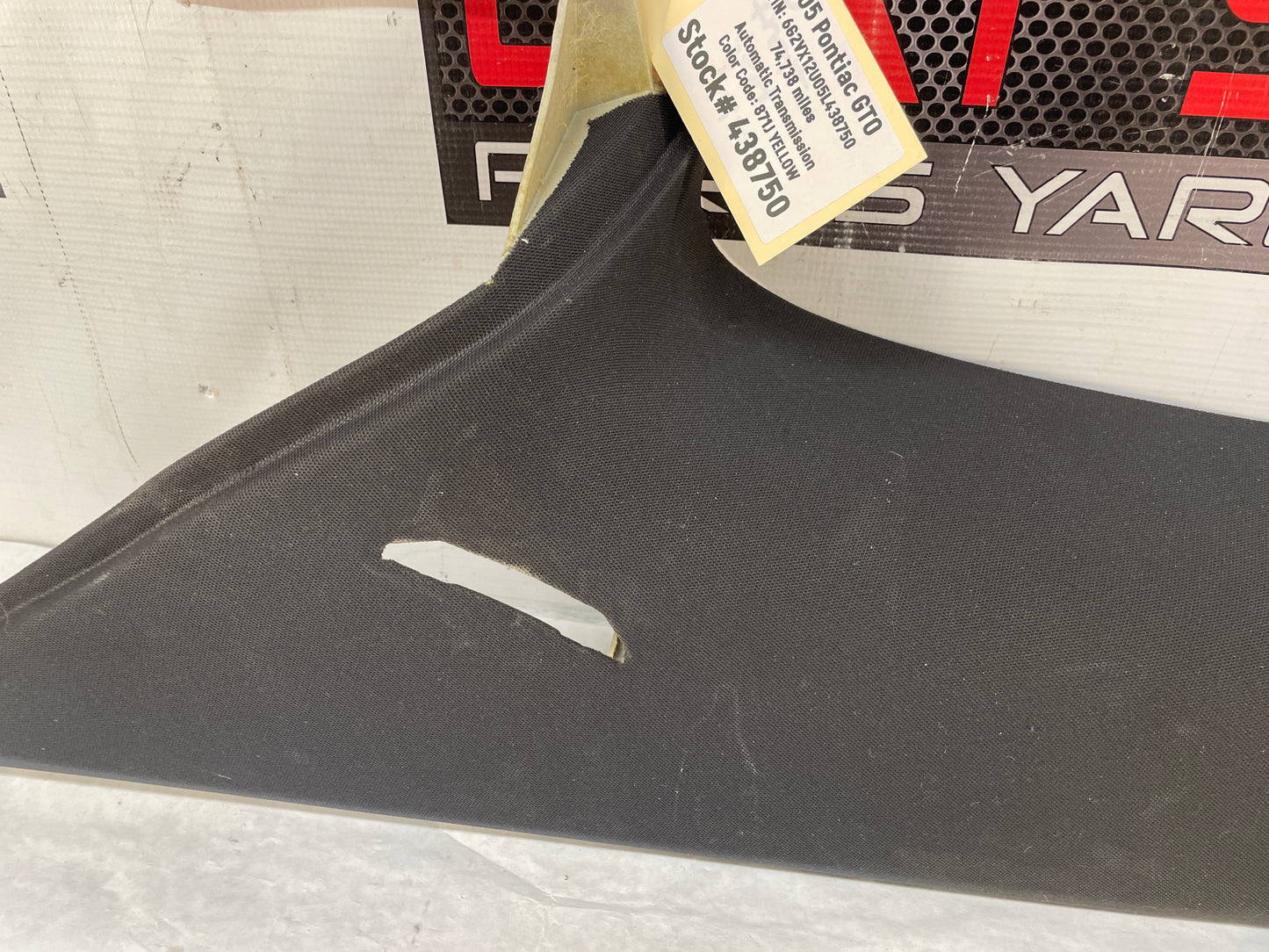 2005 Pontiac GTO RH Passenger Rear Interior Quarter C Pillar Seat Belt Cover Trim Panel OEM