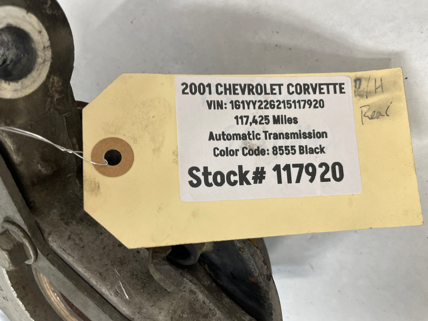 2001 Chevy C5 Corvette RH Passenger Rear Spindle Knuckle Hub OEM - Day's Parts Yard