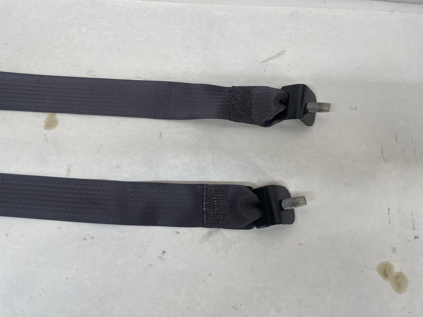 2014 Chevy Camaro SS RH & LH Rear Seat Belts Seatbelts Retractors OEM - Day's Parts Yard