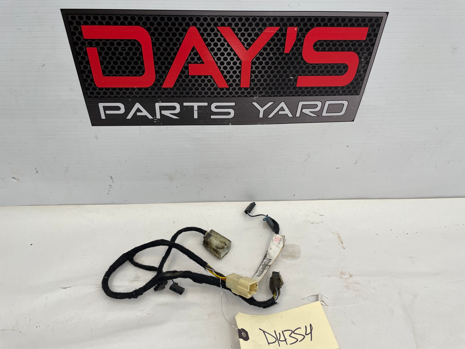 2004 Pontiac GTO Center Console Wiring Harness OEM - Day's Parts Yard
