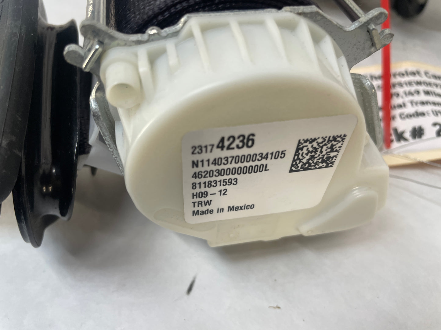 2014 Chevy Camaro SS RH & LH Rear Seat Belts Seatbelts Retractors OEM - Day's Parts Yard