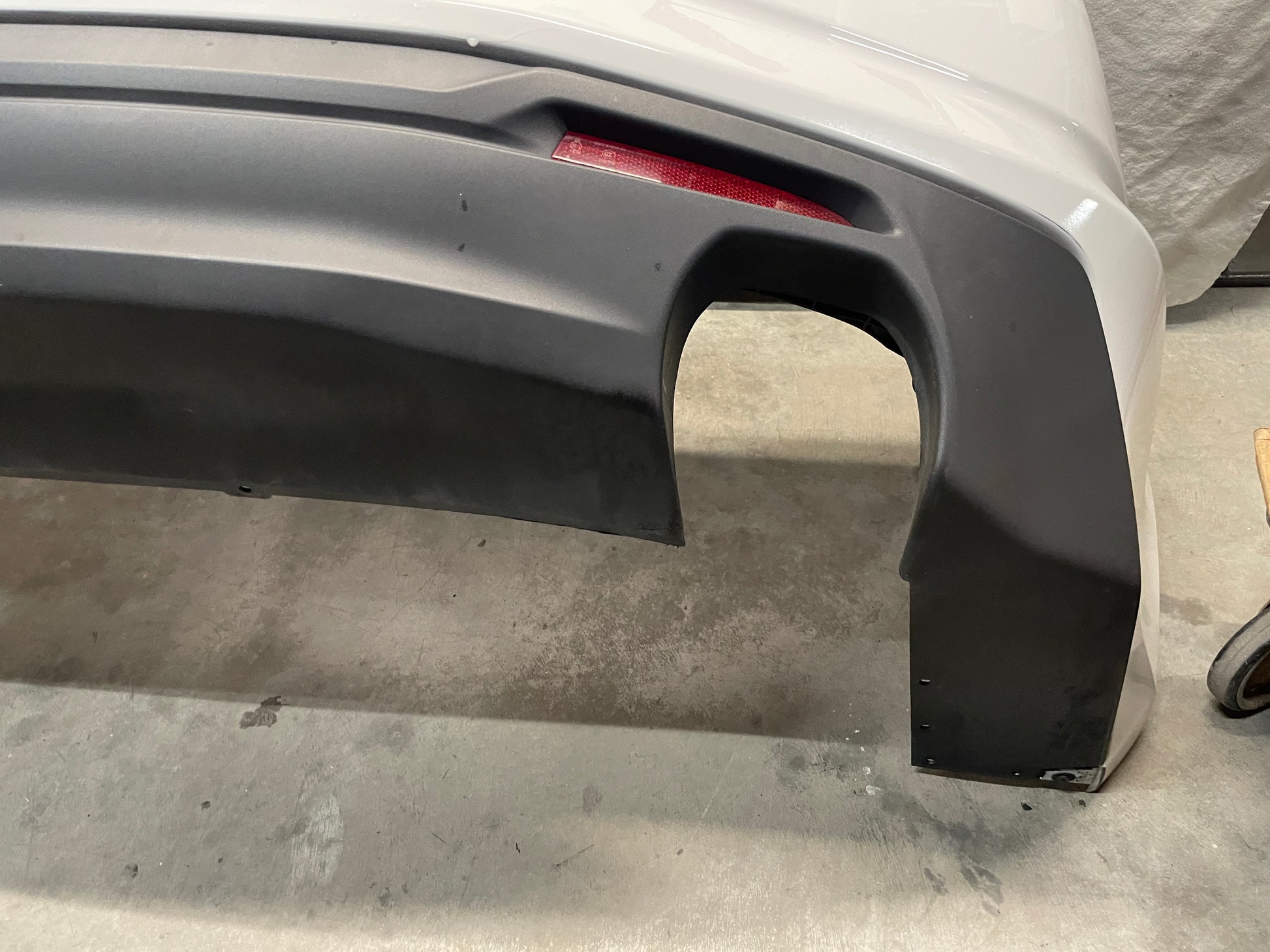 2020 Chevy Camaro SS LZ Complete Rear Bumper Cover  OEM - Day's Parts Yard