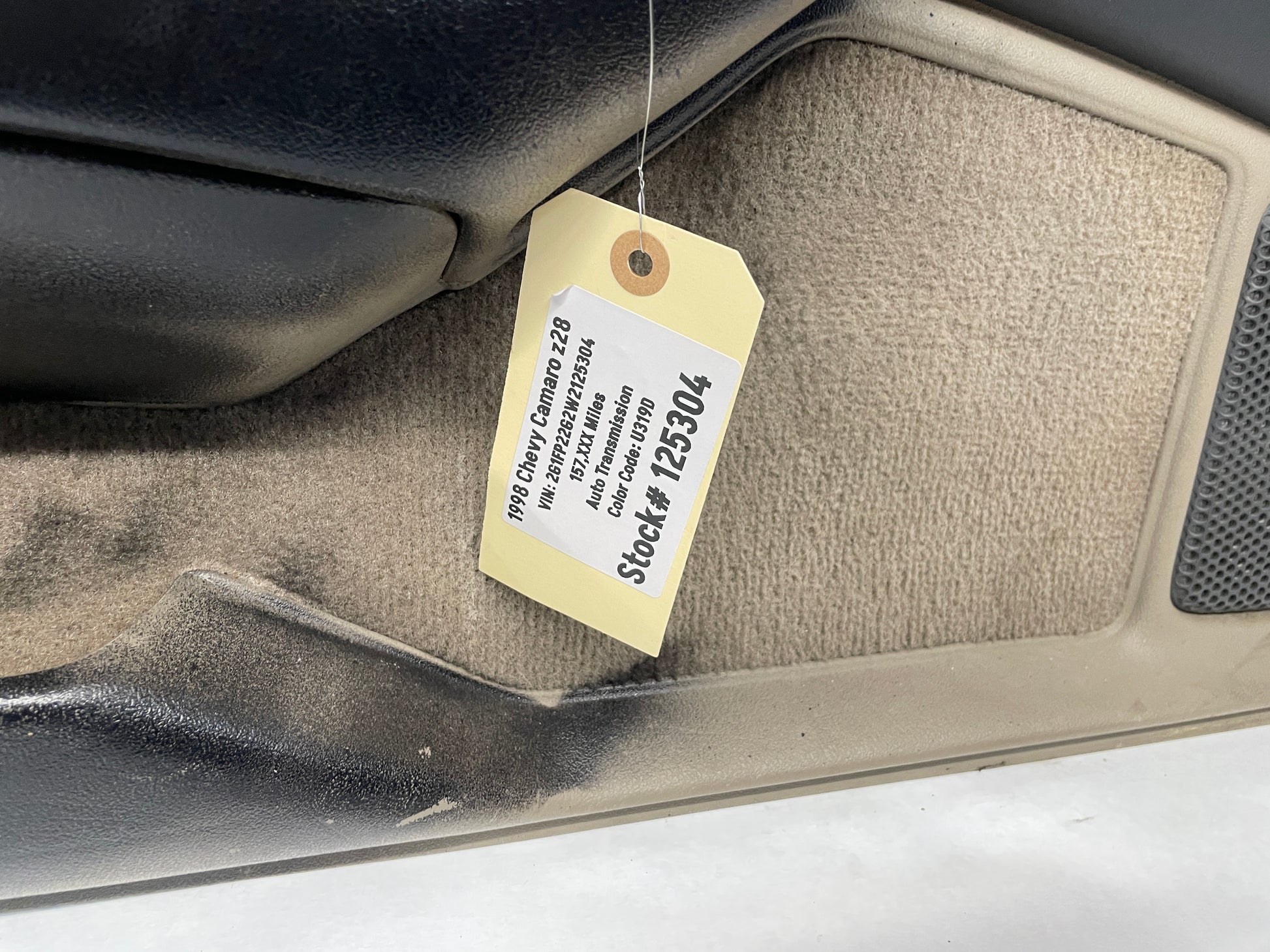 1998 Chevy Camaro Z28 LH Driver Interior Door Panel Trim Tan OEM - Day's Parts Yard