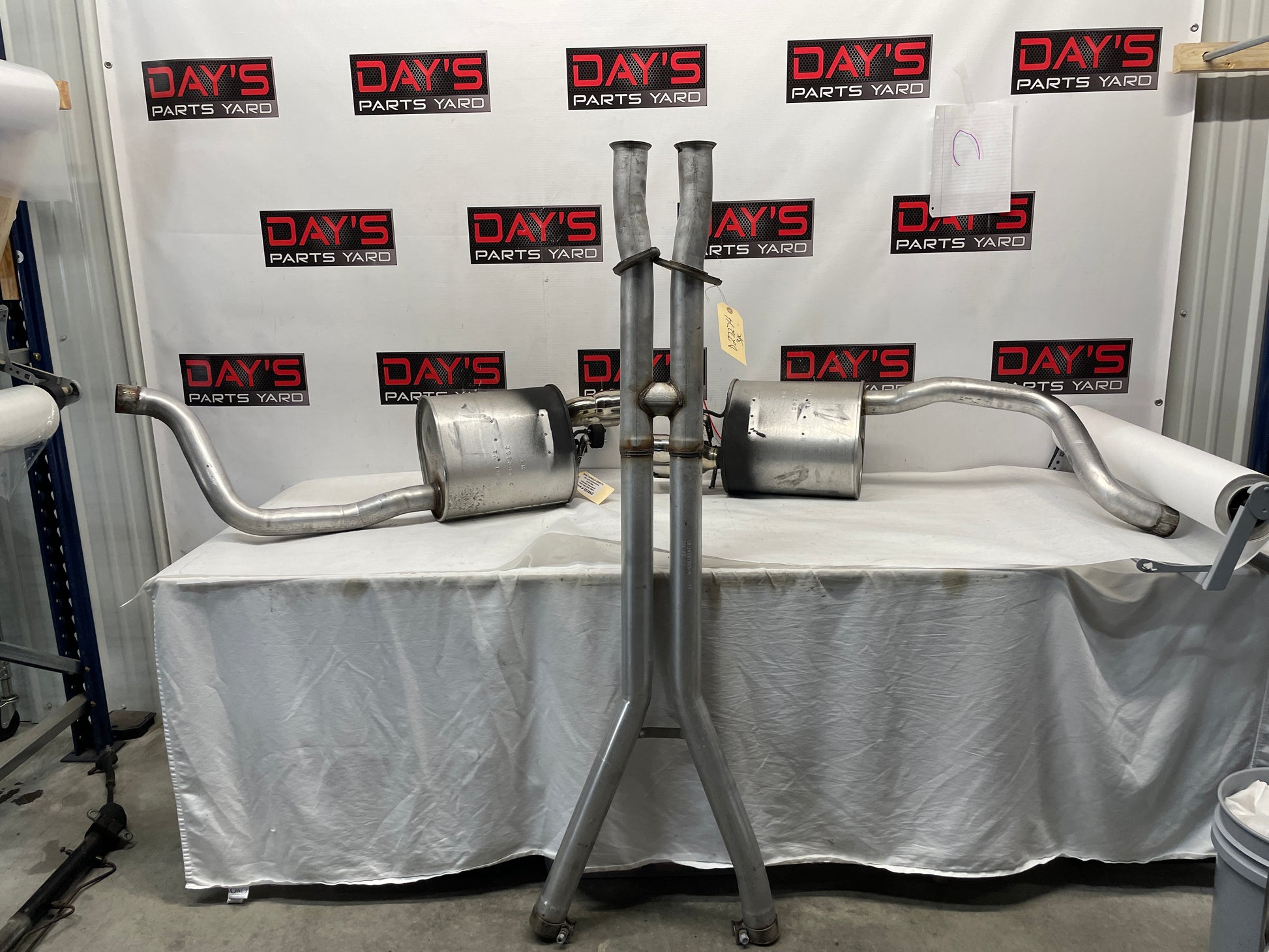 2005 Chevy C6 Corvette Factory OEM Cat Back Exhaust Mid Intermediate Pipe Mufflers - Day's Parts Yard
