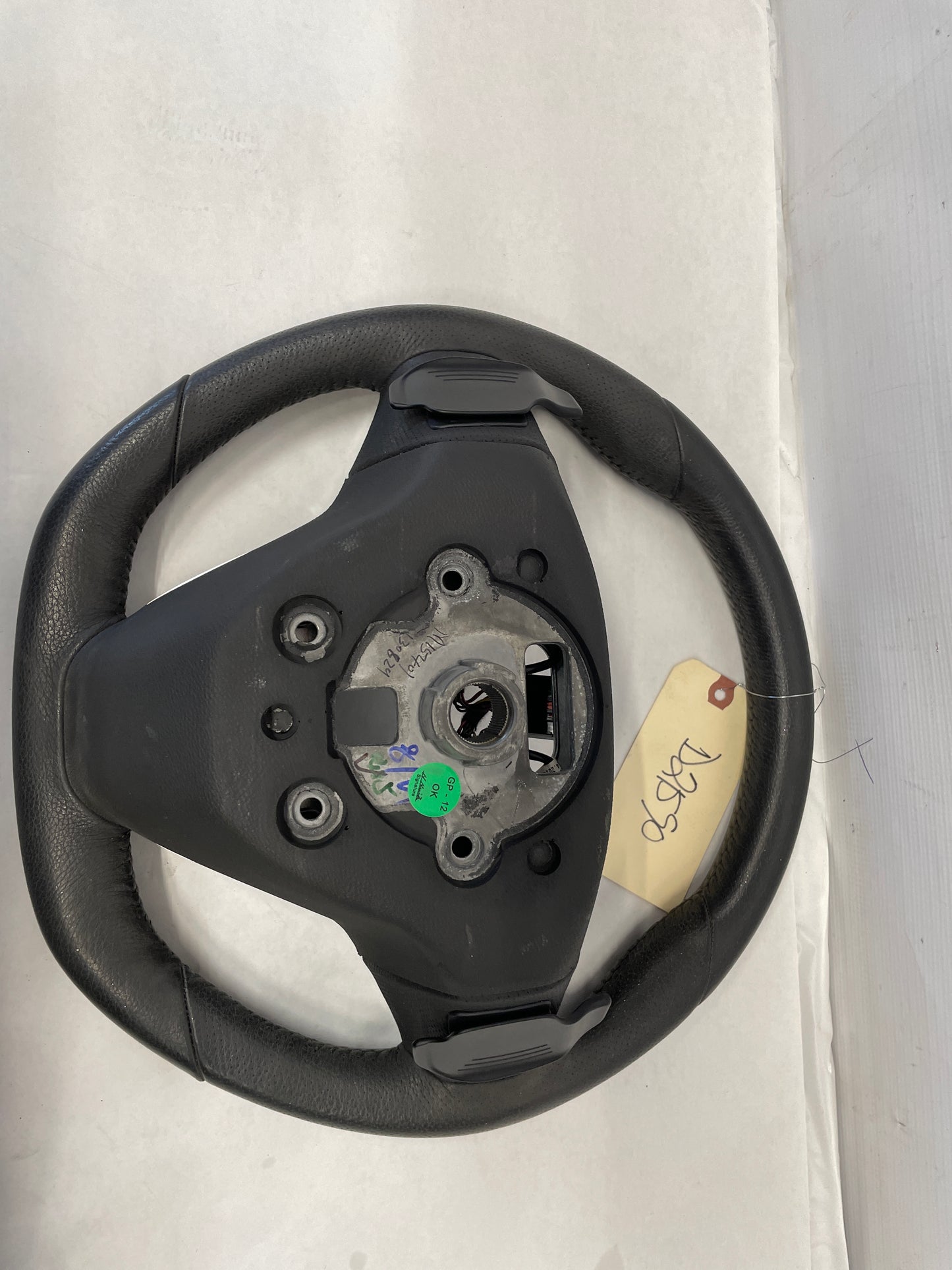 2014 Chevrolet SS Sedan Steering Wheel OEM - Day's Parts Yard