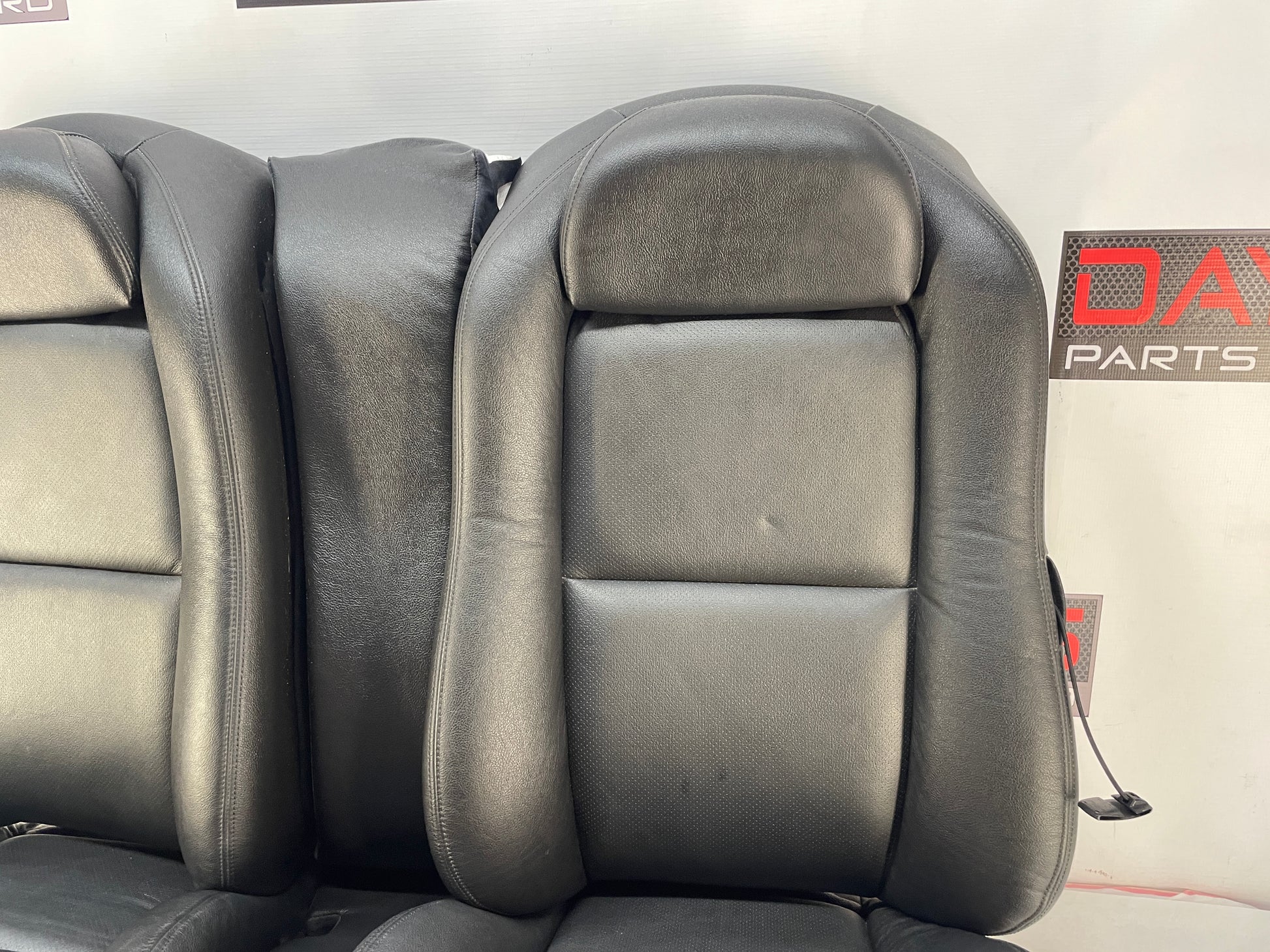 2005 Pontiac GTO Seats Front and Rears Black Leather OEM - Day's Parts Yard