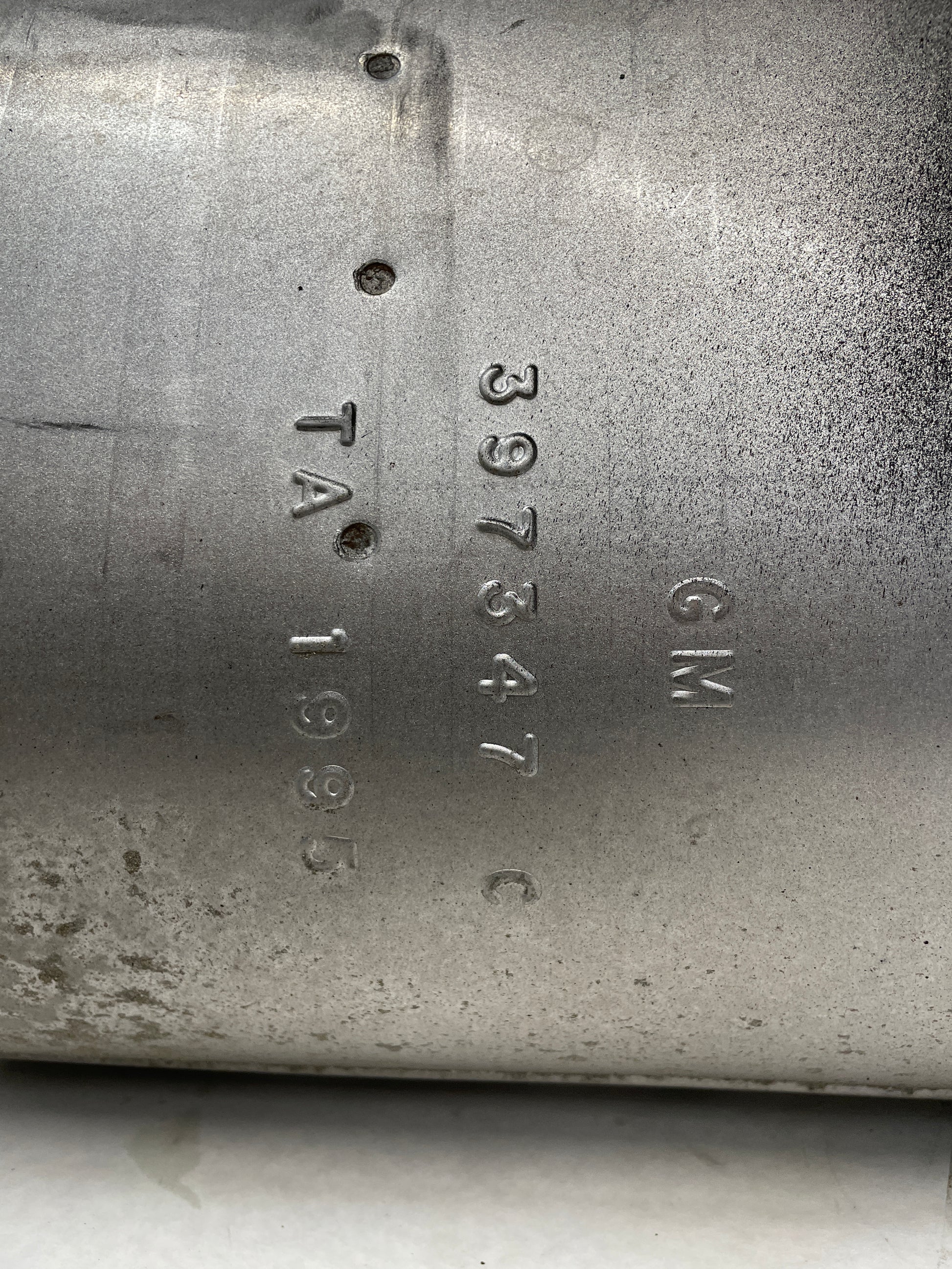 2005 Chevy C6 Corvette Factory OEM Cat Back Exhaust Mid Intermediate Pipe Mufflers - Day's Parts Yard