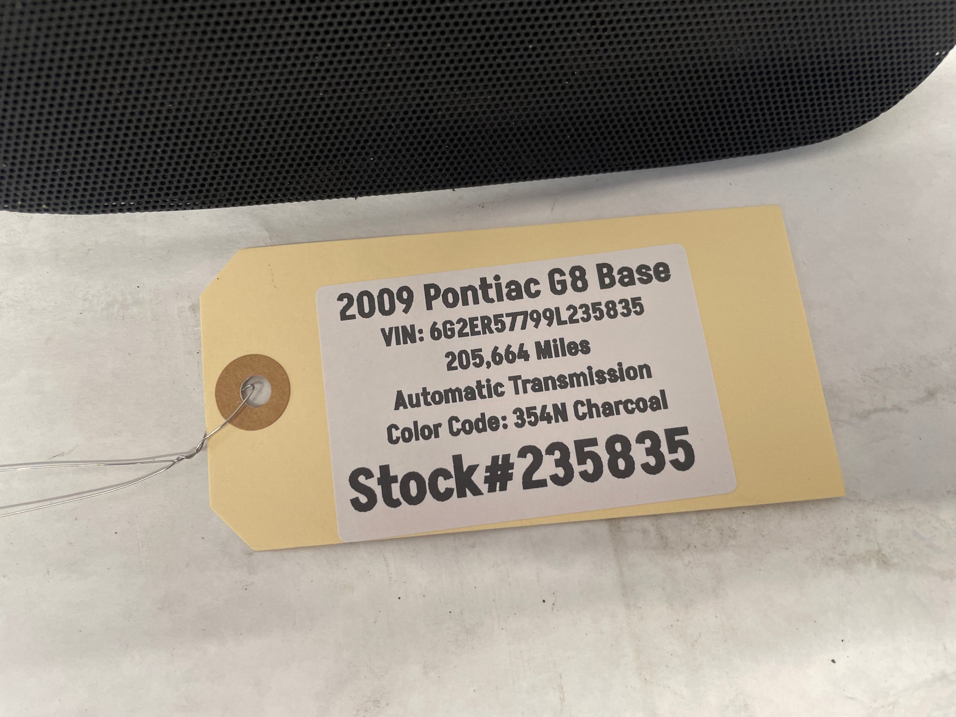 2009 Pontiac G8 Base Center Dash Radio Bezel Speaker Cover Grille OEM - Day's Parts Yard