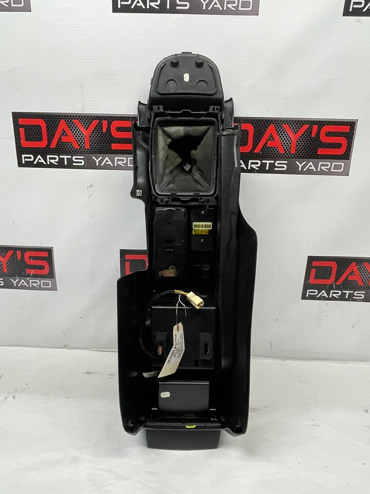 2005 Pontiac GTO Center Console Arm Rest Assembly OEM