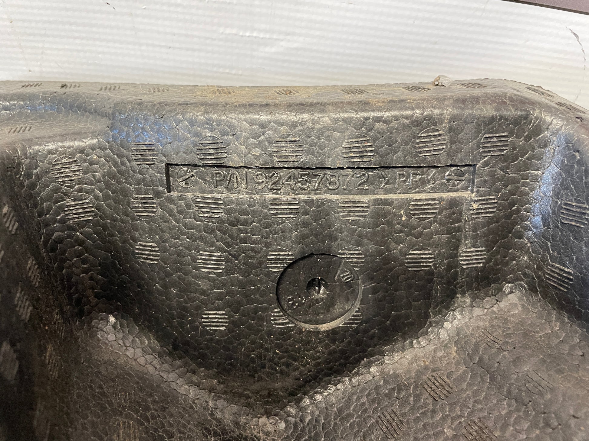 2014 Chevy SS Sedan RH Passenger Foam Fender Filler OEM - Day's Parts Yard