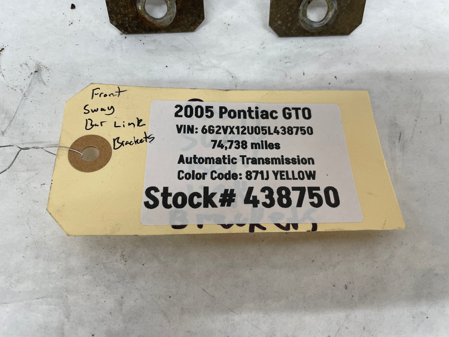 2005 Pontiac GTO Front Suspension Stabilizer Sway Bar Brackets Clamps OEM