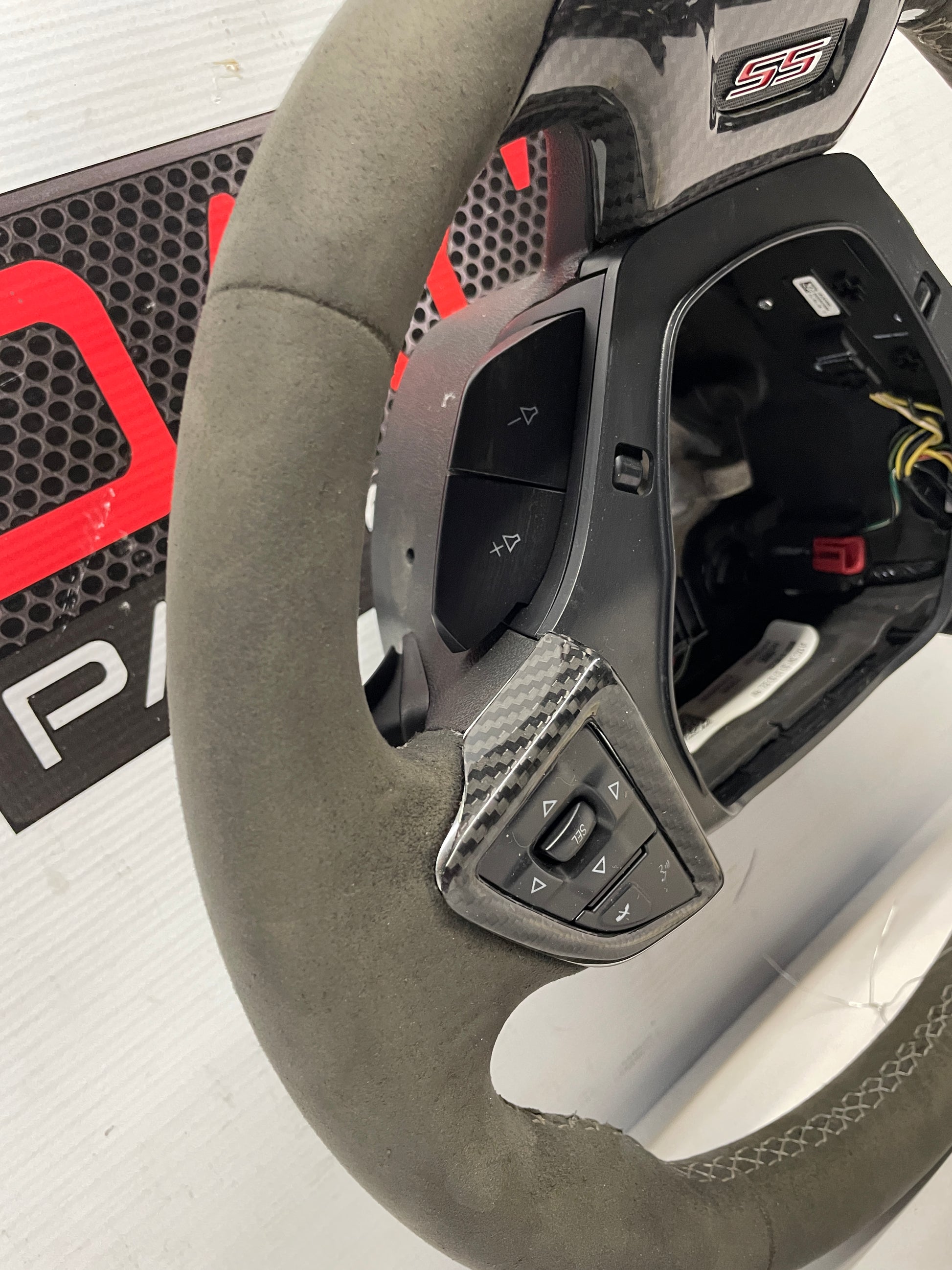 2018 Chevy Camaro 1LE SS Steering Wheel Suede Alcantara w/ Carbon Fiber Trim OEM - Day's Parts Yard