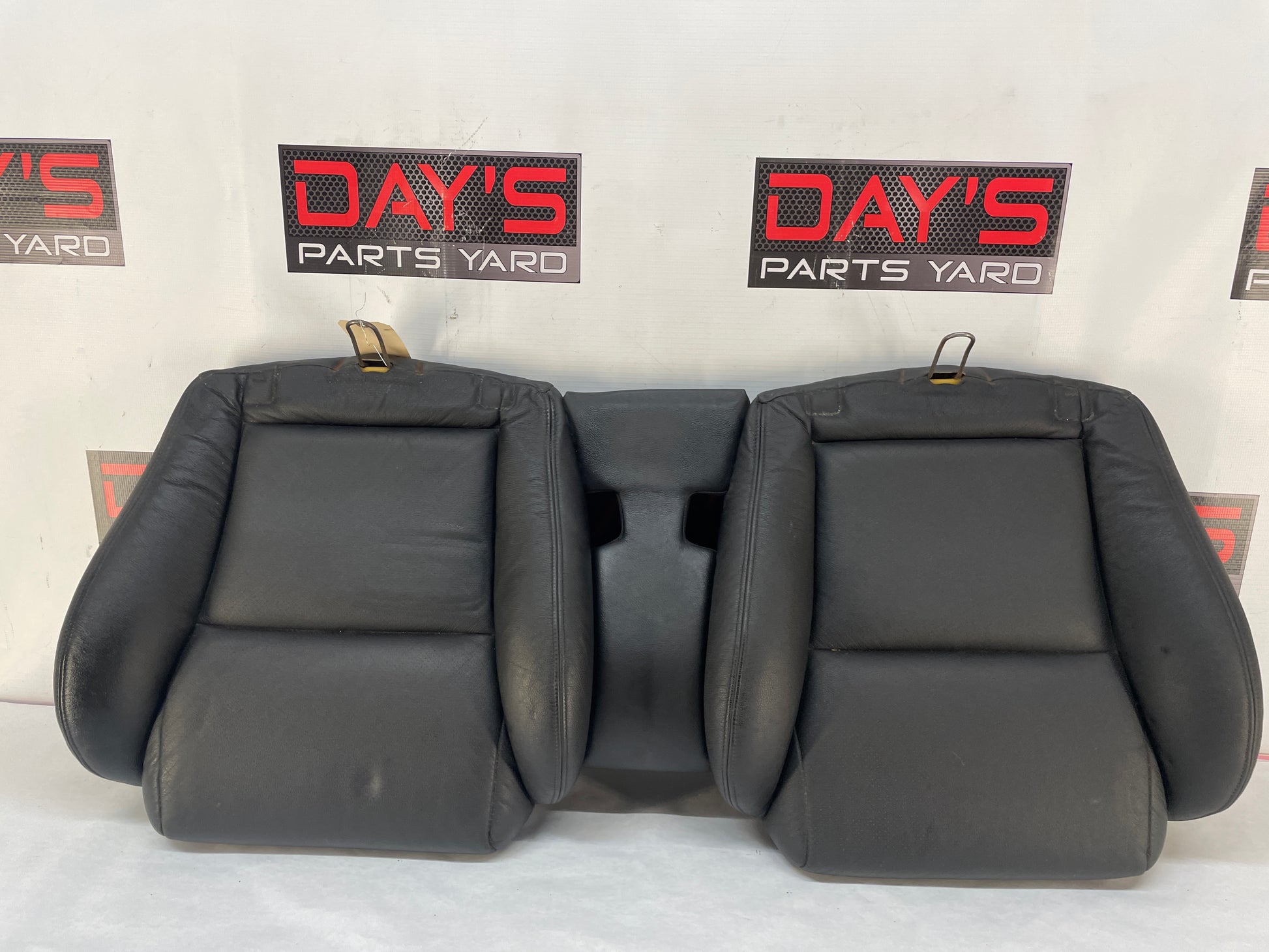 2005 Pontiac GTO Seats Front and Rears Black Leather OEM - Day's Parts Yard