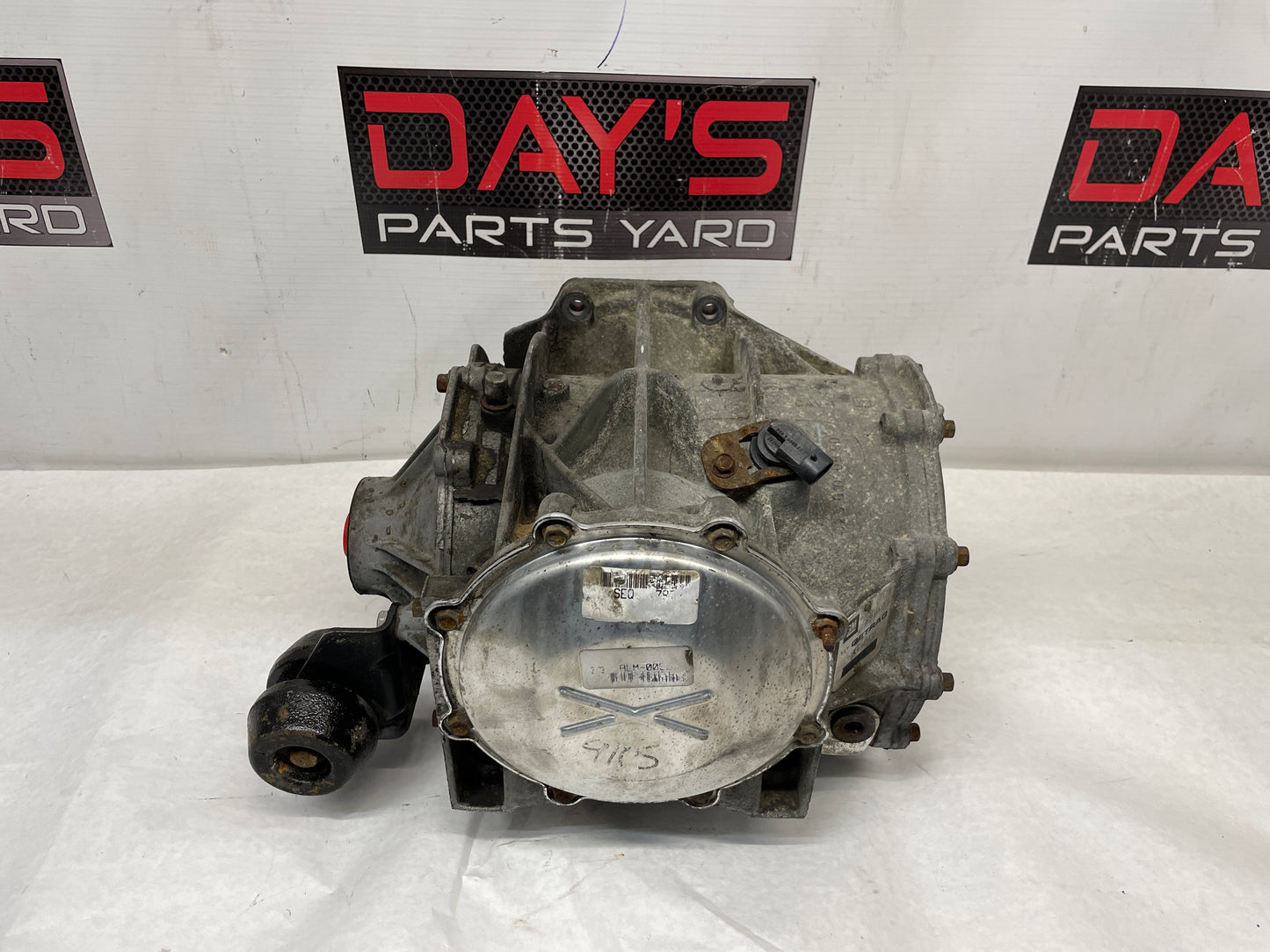 2001 Chevy C5 Corvette Rear End Differential Carrier - Day's Parts Yard