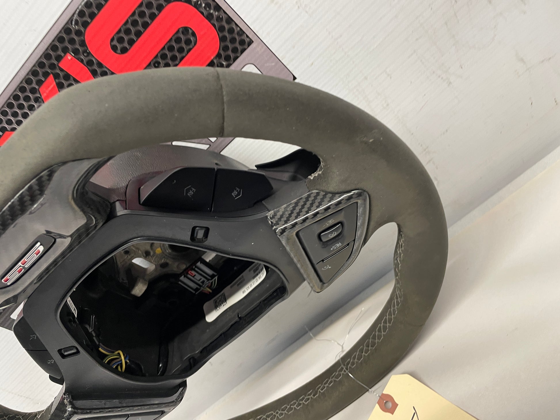 2018 Chevy Camaro 1LE SS Steering Wheel Suede Alcantara w/ Carbon Fiber Trim OEM - Day's Parts Yard