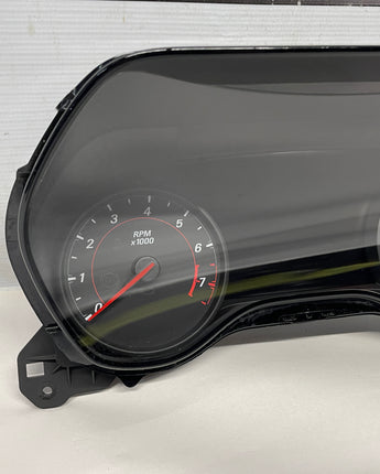 2018 Chevy Camaro 1LE SS Gauge Cluster Speedometer OEM