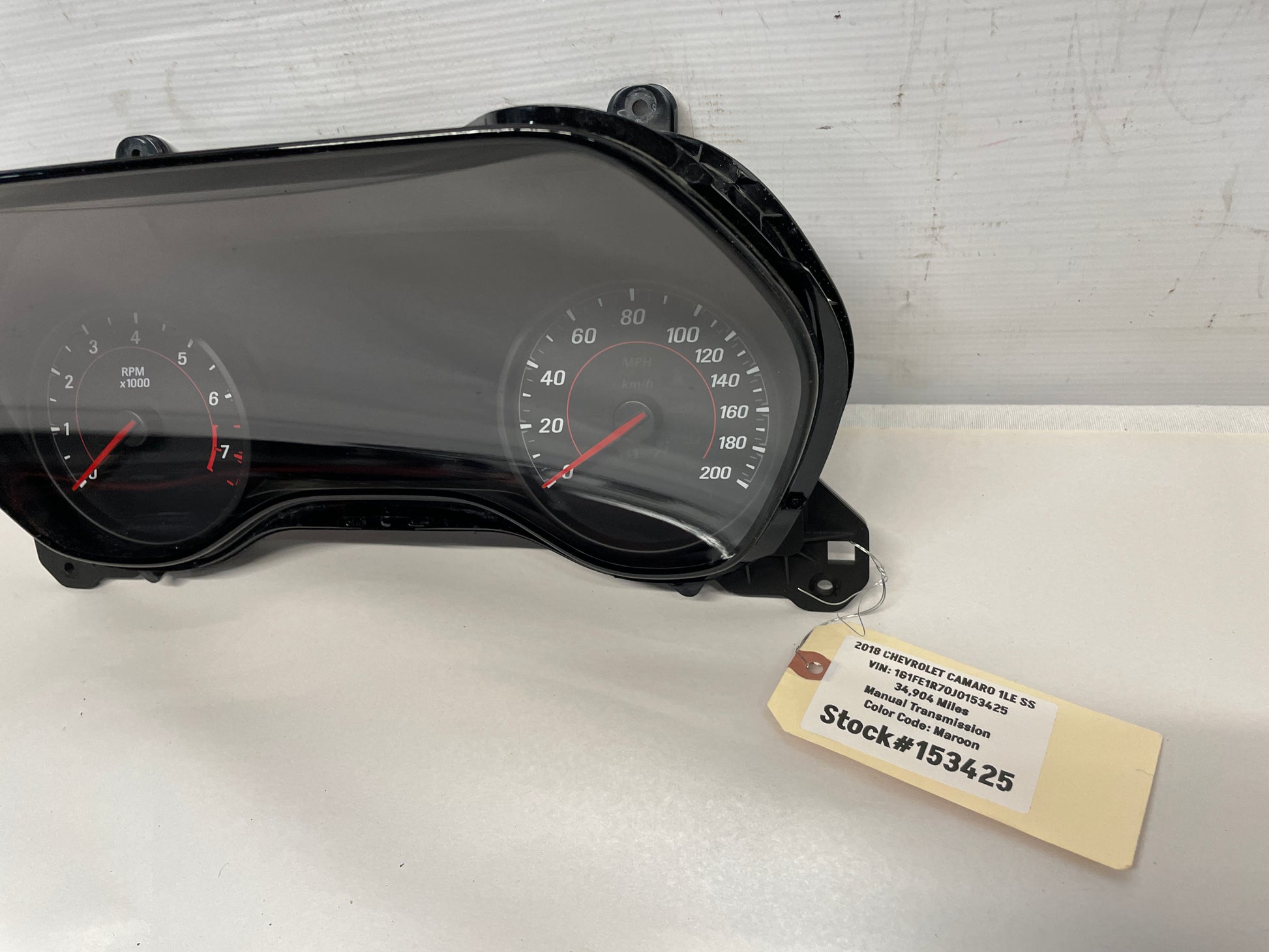 2018 Chevy Camaro 1LE SS Gauge Cluster Speedometer OEM - Day's Parts Yard