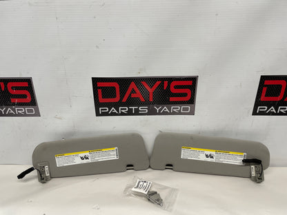 2015 Chevy SS Sedan RH & LH Sun Visor Sunvisor w/Clips OEM - Day's Parts Yard