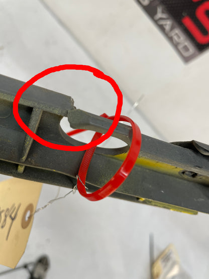 2005 Pontiac GTO RH Passenger Front Bumper Fender Bracket Guide Support OEM