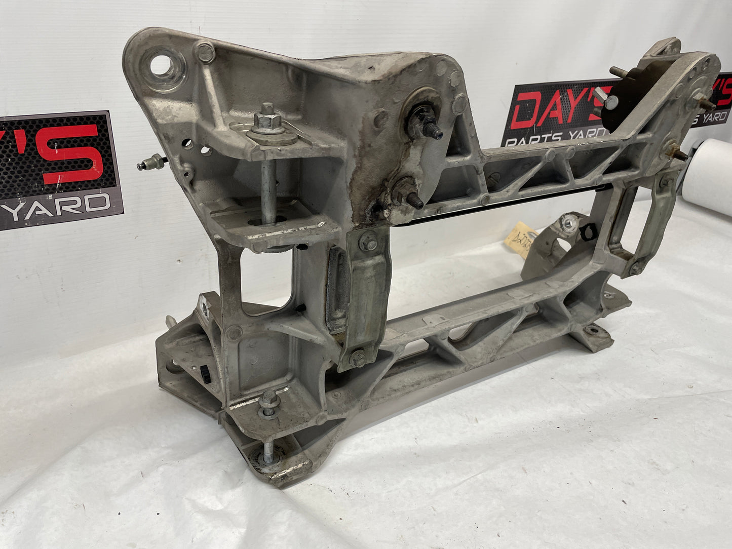 2005 Chevy C6 Corvette Rear Suspension Crossmember Cradle K Member Frame OEM - Day's Parts Yard