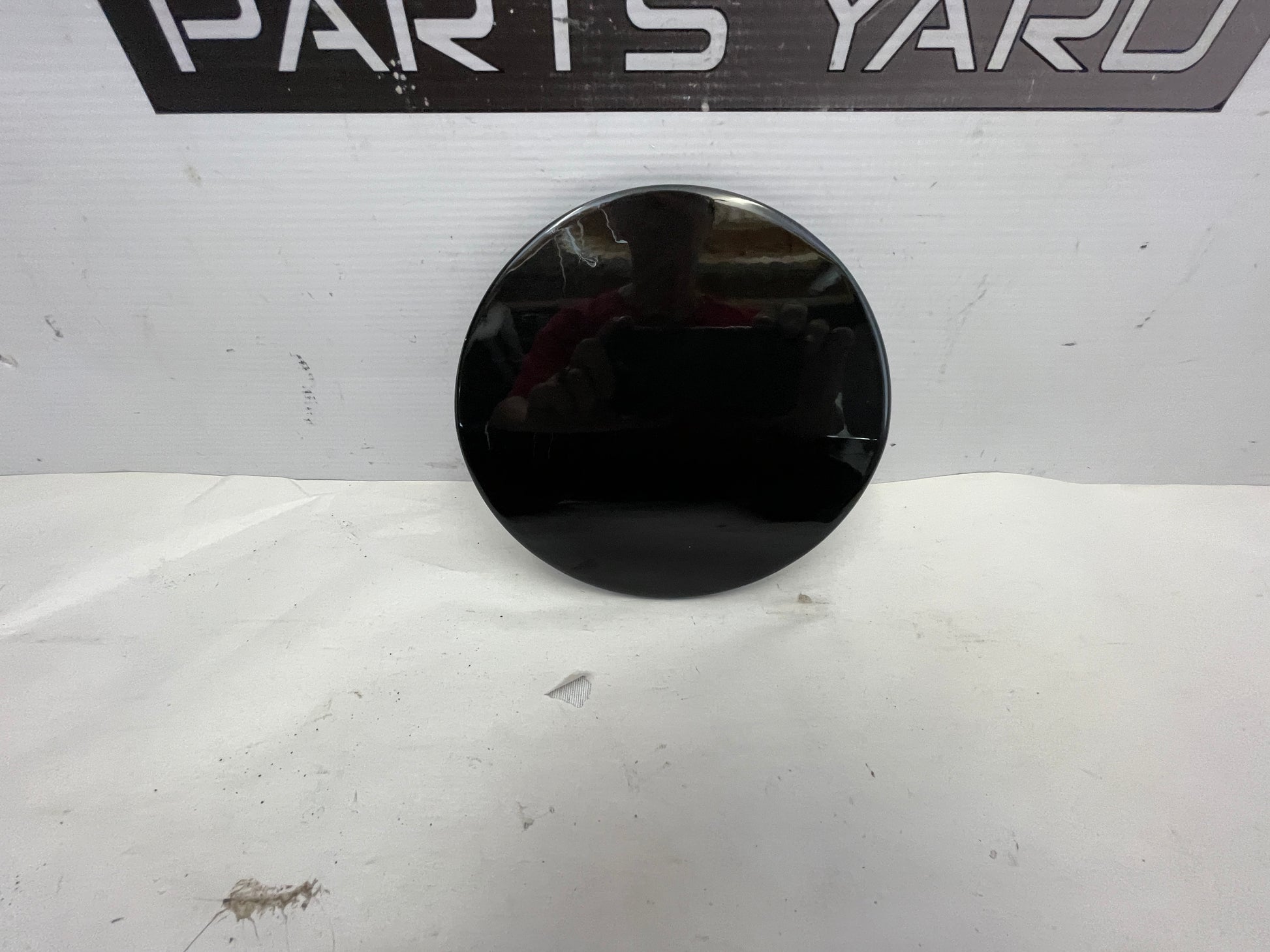 2017 Chevy SS Sedan Fuel Gas Door Cover OEM - Day's Parts Yard