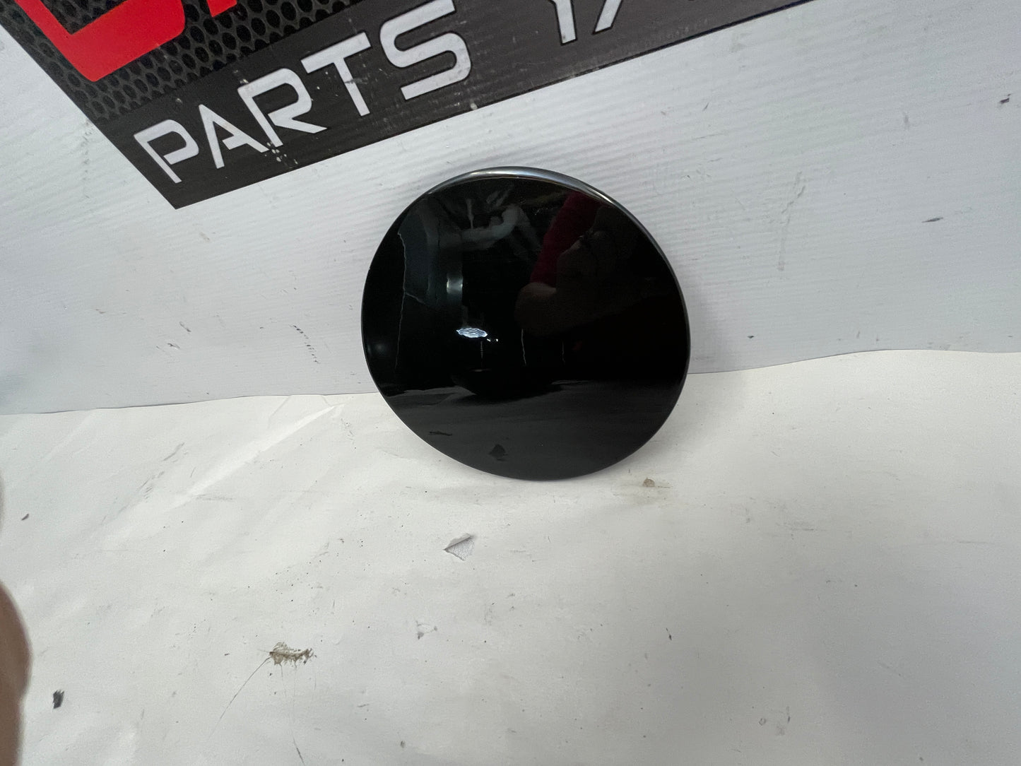 2017 Chevy SS Sedan Fuel Gas Door Cover OEM - Day's Parts Yard