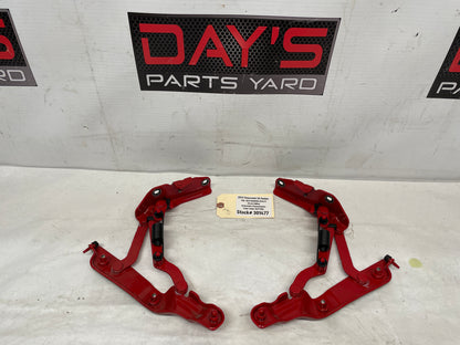 2017 Chevy SS Sedan RH & LH Trunk Hinges OEM - Day's Parts Yard
