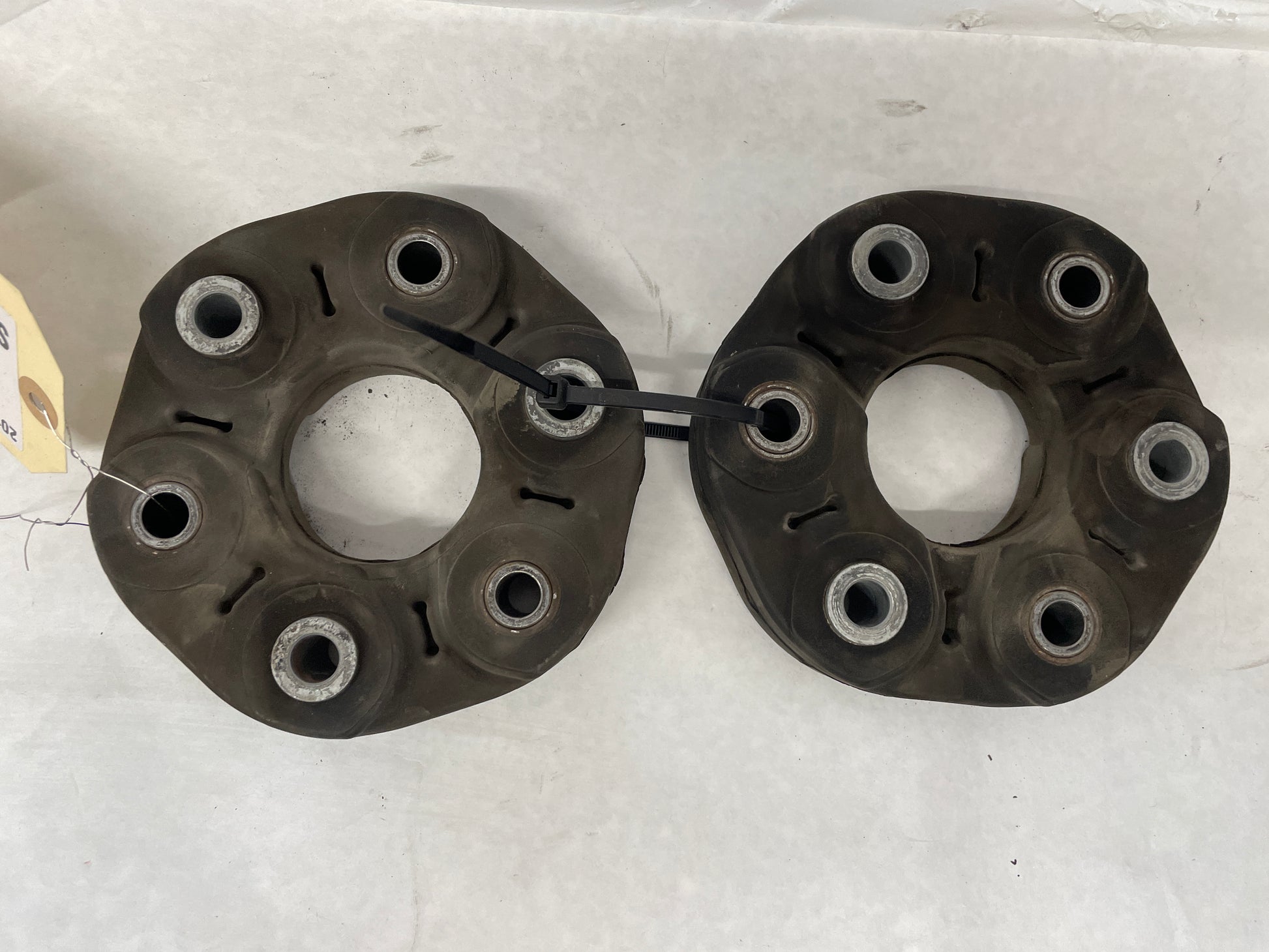 2019 Chevy Camaro SS Driveshaft Drive Shaft Couplers Isolators OEM - Day's Parts Yard