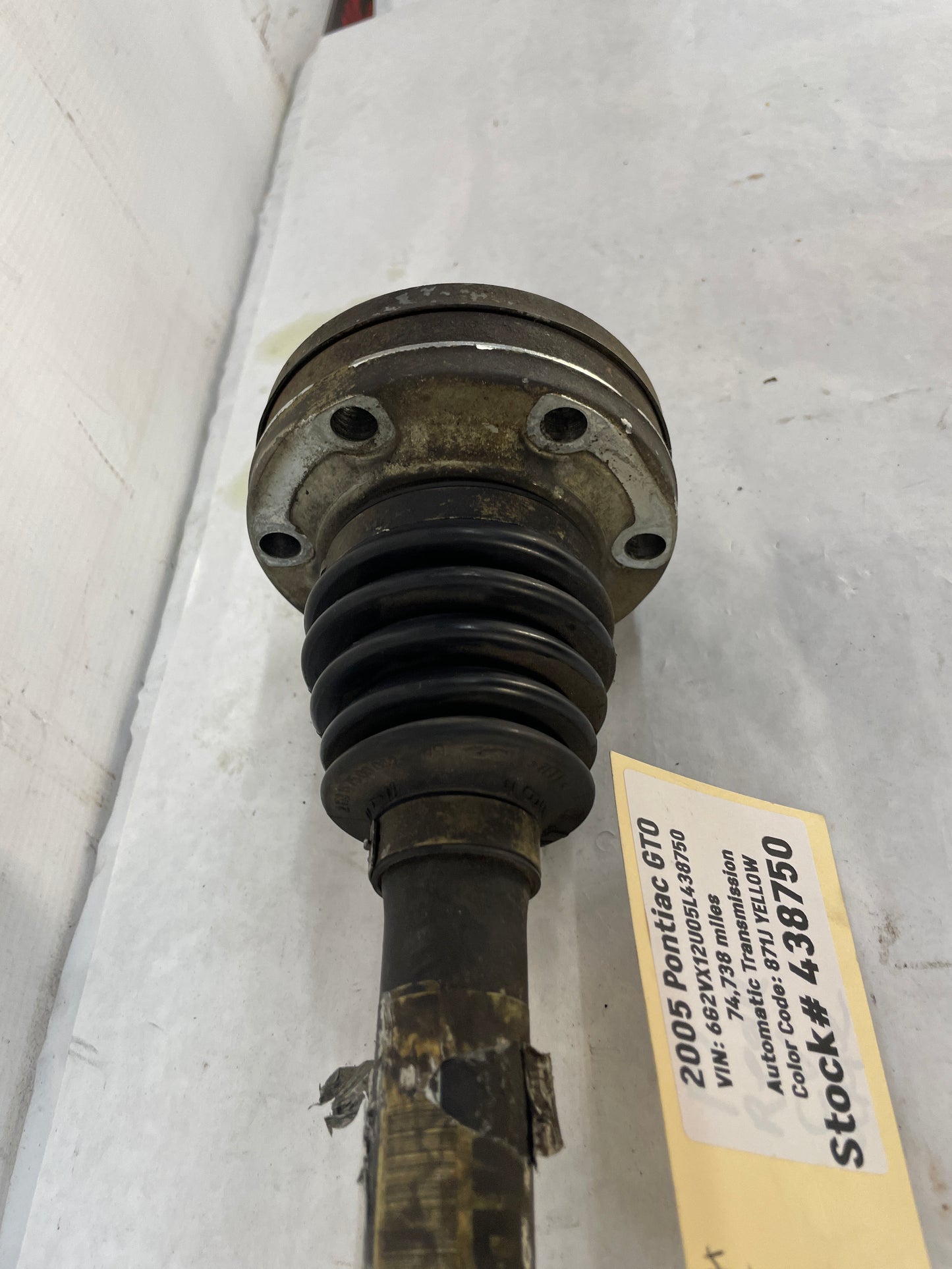 2005 Pontiac GTO RH Passenger CV Axle Half Shaft OEM