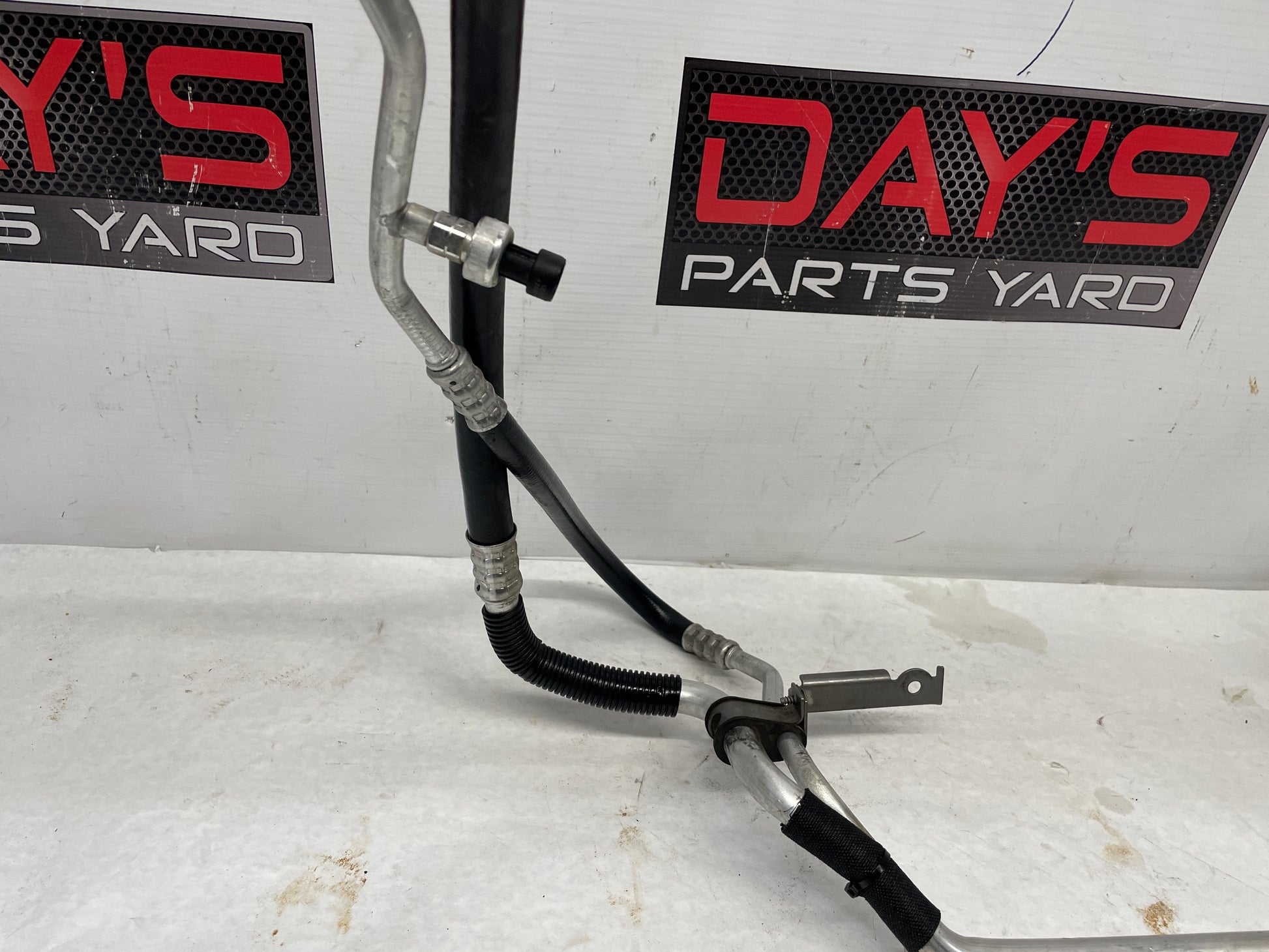 2020 Chevy Camaro SS LZ Air Conditioner AC A/C Line Hose Manifold Assembly OEM - Day's Parts Yard