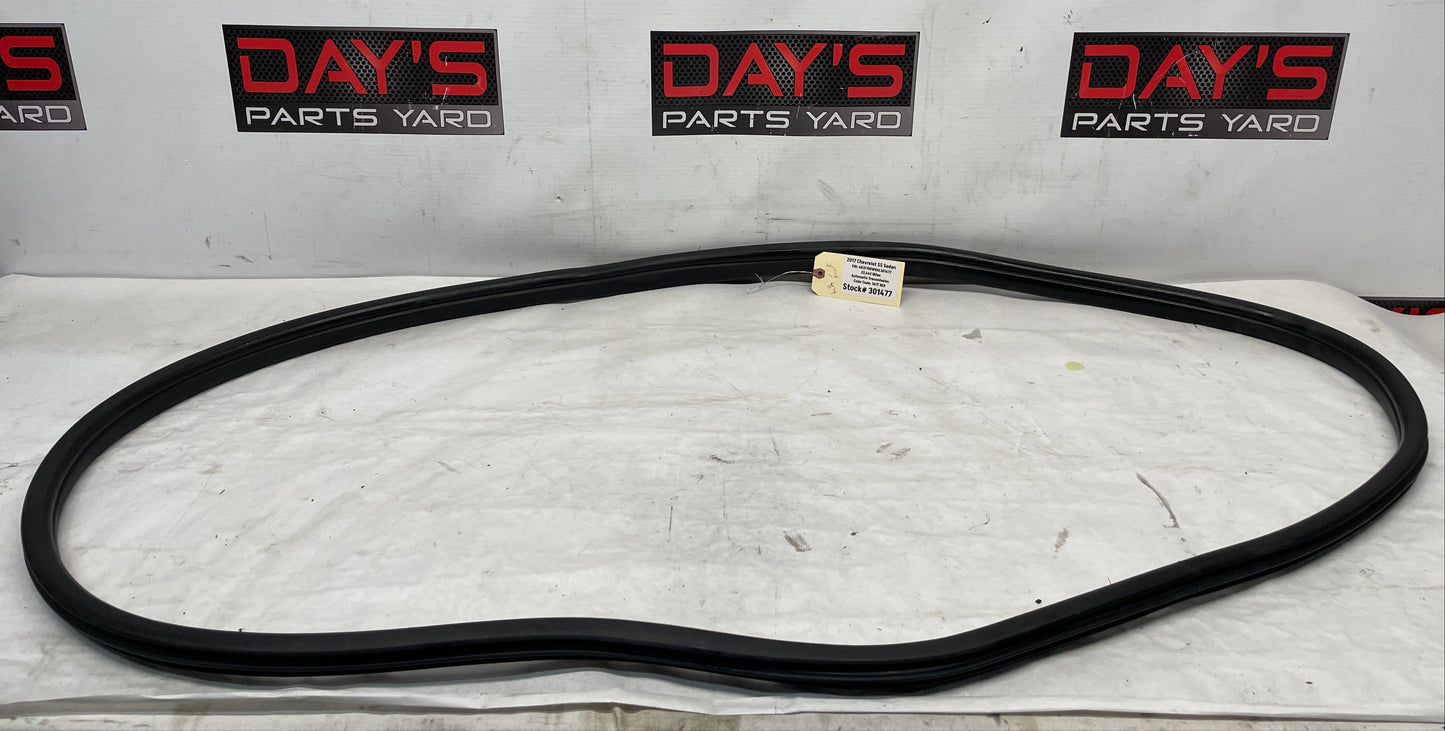 2017 Chevy SS Sedan LH Driver Front Door Rubber Weather Strip OEM - Day's Parts Yard