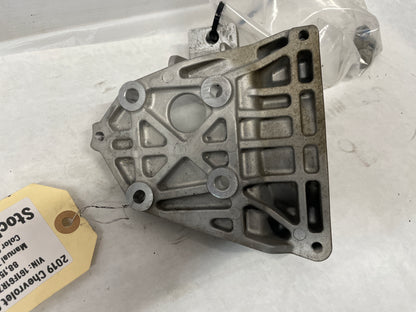 2019 Chevy Camaro SS AC A/C Air Conditioner Compressor Bracket w/ Hardware OEM - Day's Parts Yard