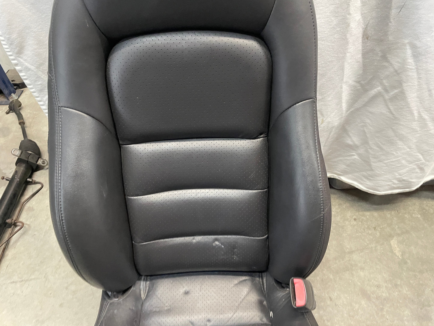 2005 Chevy C6 Corvette Front Seats Black Leather OEM - Day's Parts Yard