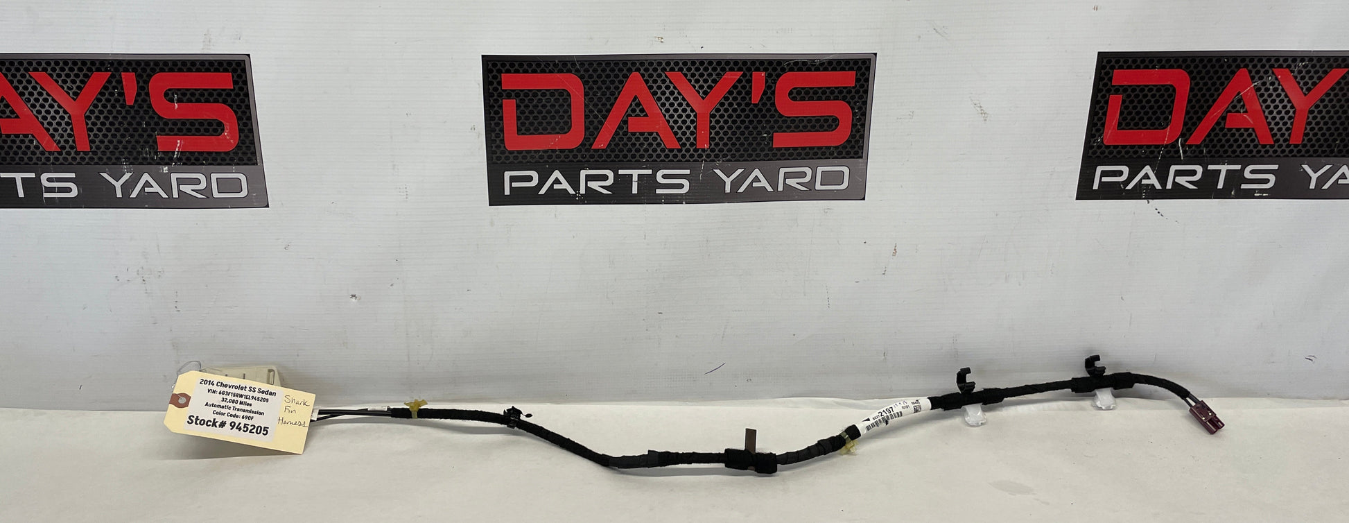 2014 Chevy SS Sedan Shark Fin Antenna Wire Wiring Harness OEM - Day's Parts Yard