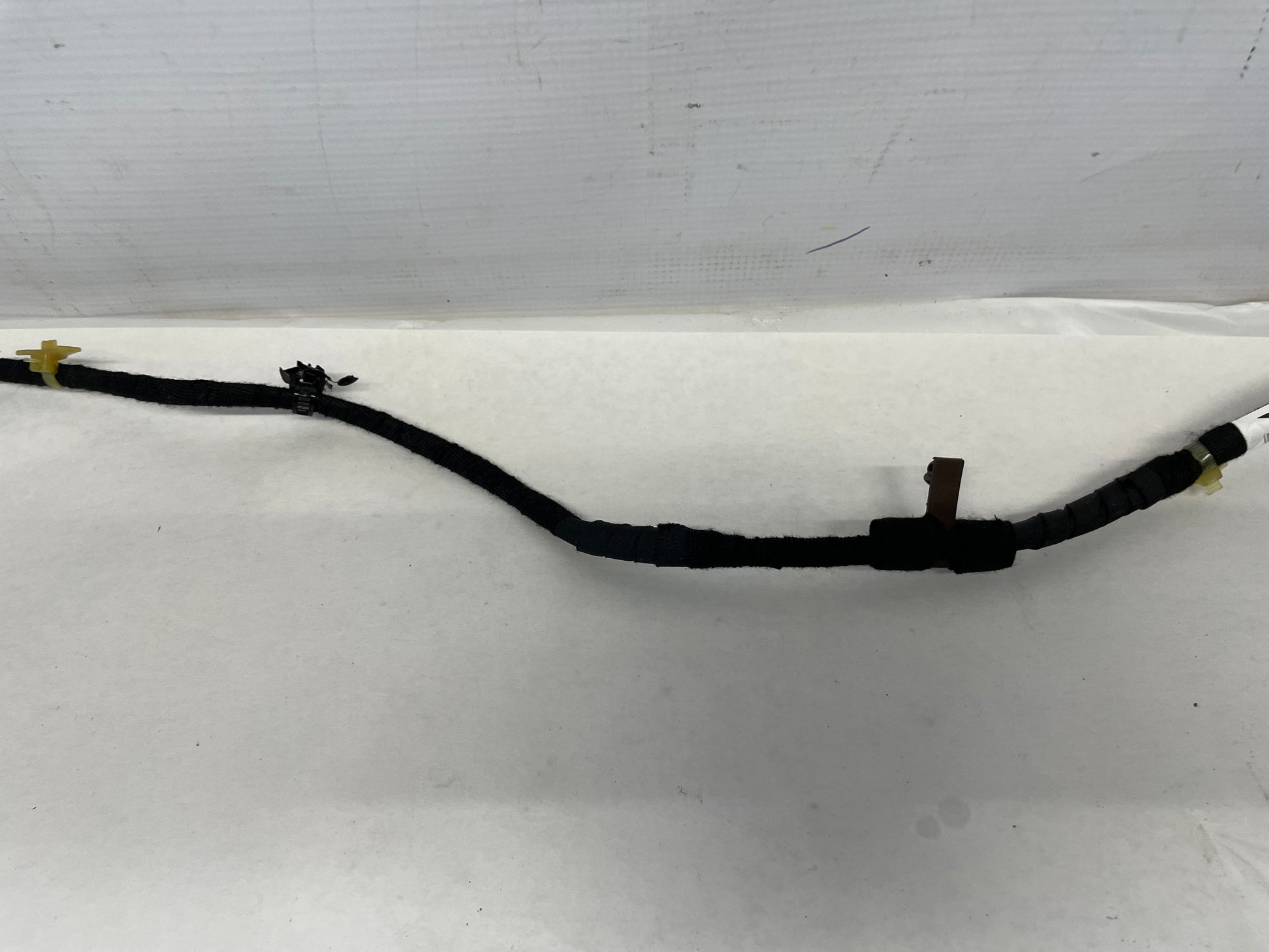 2014 Chevy SS Sedan Shark Fin Antenna Wire Wiring Harness OEM - Day's Parts Yard
