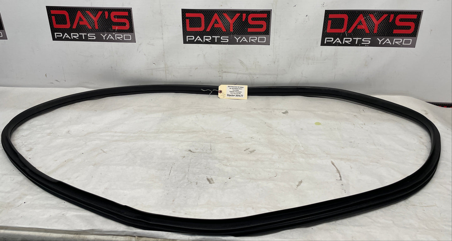 2017 Chevy SS Sedan RH Passenger  Front Door Rubber Weather Strip OEM - Day's Parts Yard
