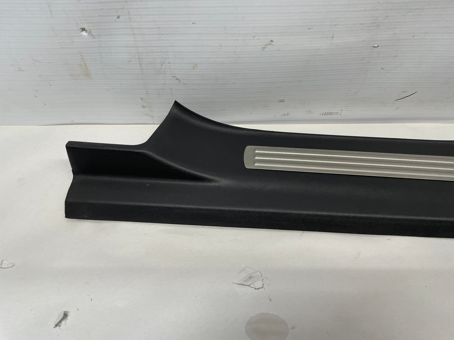 2015 Chevy SS Sedan LH Driver Rear Sill Scuff Plate PanelTrim  OEM - Day's Parts Yard