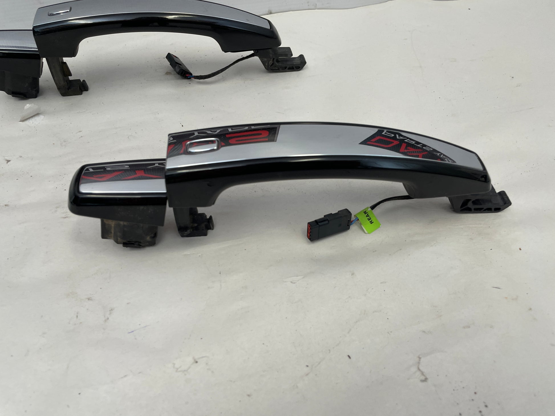 2017 Chevy SS Sedan Exterior Door Handles OEM - Day's Parts Yard